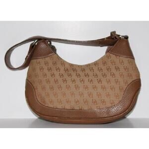 Vintage Dooney and Bourke; Tan Signature; Hobo; Shoulder Strap; Tag Inside